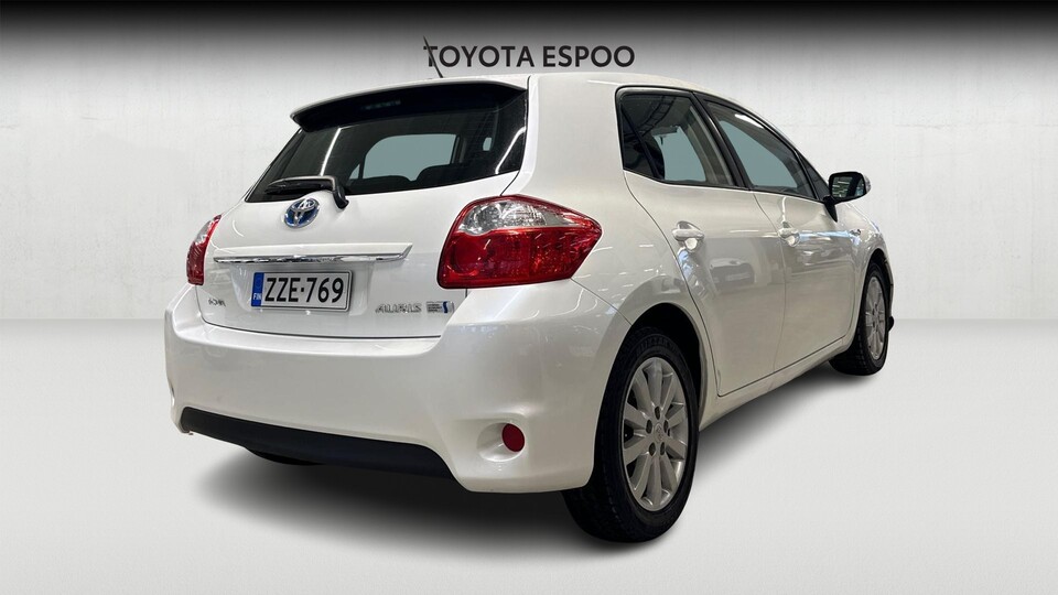 Toyota Auris vaihtoauto