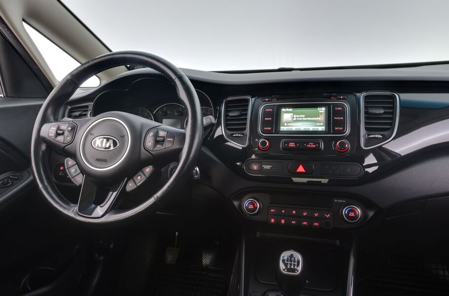 Kia Carens vaihtoauto