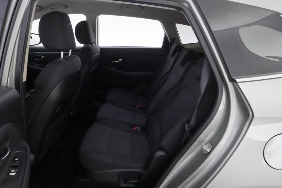 Kia Carens vaihtoauto