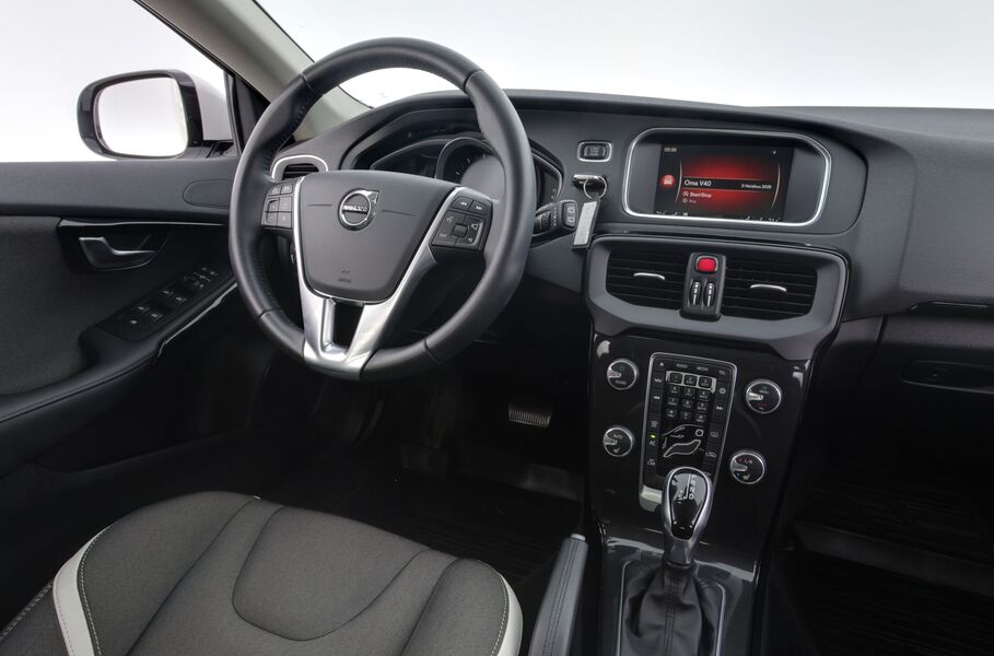 Volvo V40 vaihtoauto