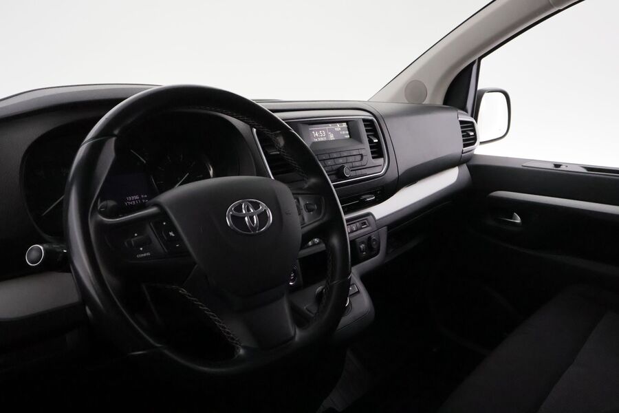 Toyota Proace Verso vaihtoauto