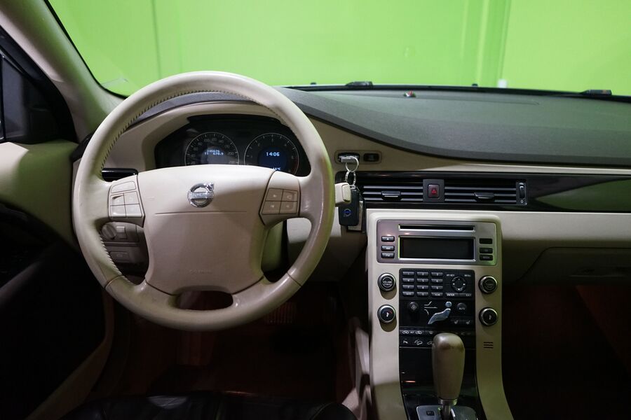 Volvo XC70 vaihtoauto