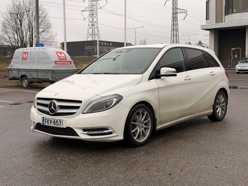Mercedes-Benz B vaihtoauto