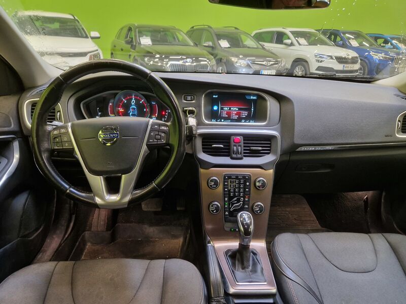 Volvo V40 Cross Country vaihtoauto