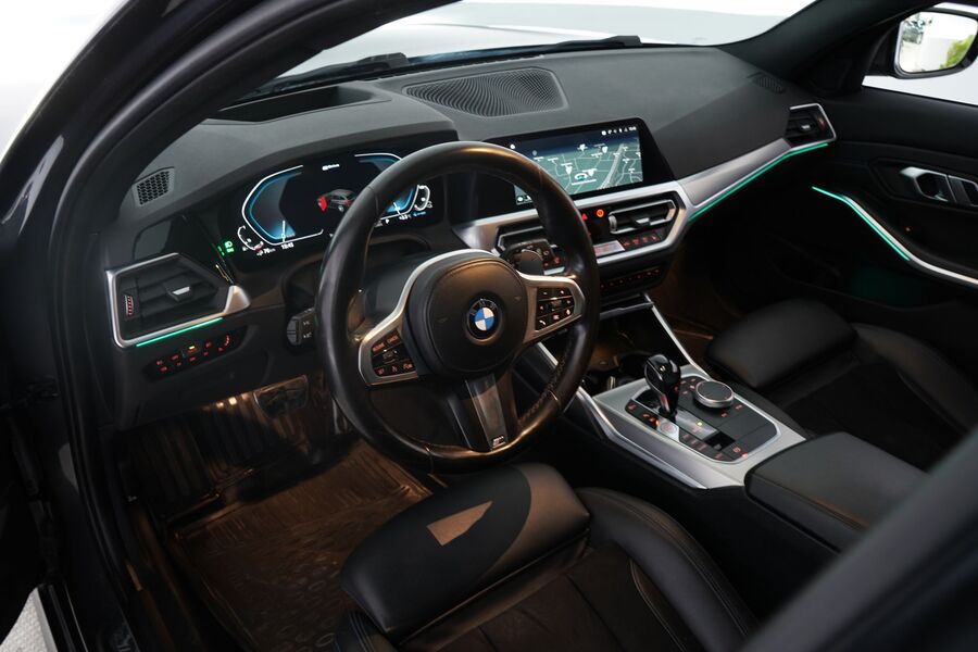 BMW 330 vaihtoauto