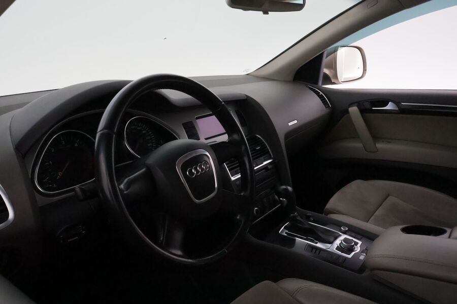 Audi Q7 vaihtoauto
