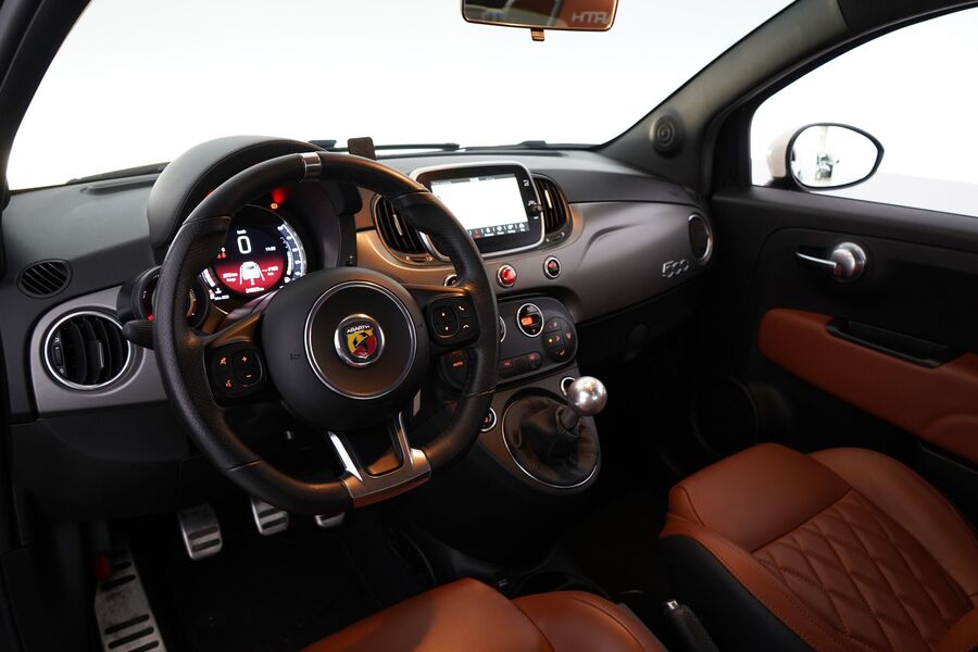 Fiat-Abarth 500 vaihtoauto