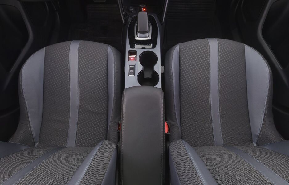 Peugeot e-2008 vaihtoauto