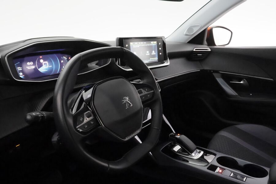 Peugeot e-2008 vaihtoauto