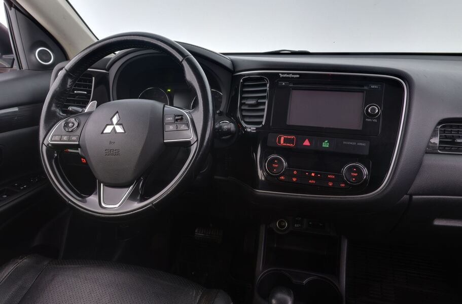Mitsubishi Outlander vaihtoauto