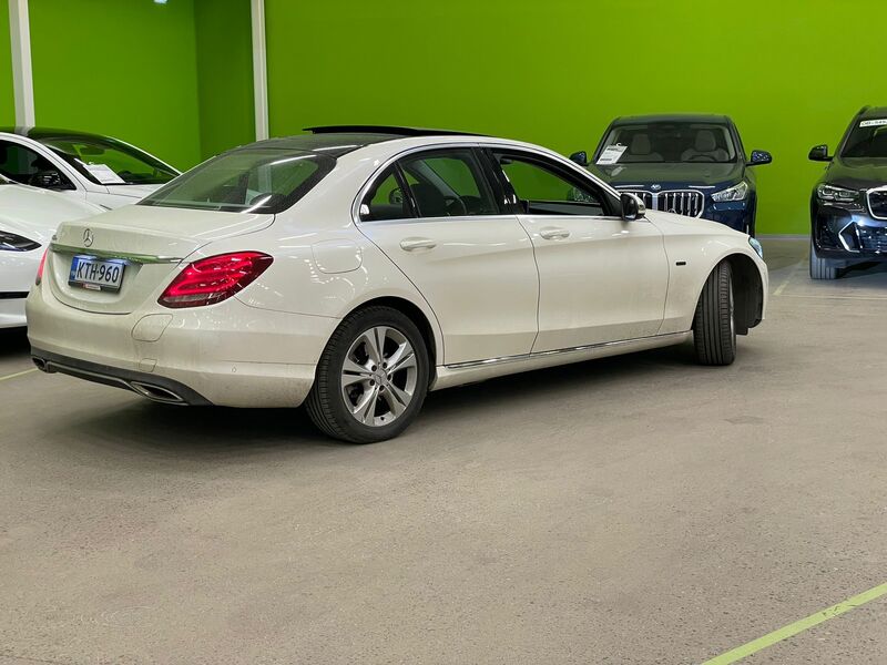 Mercedes-Benz C vaihtoauto