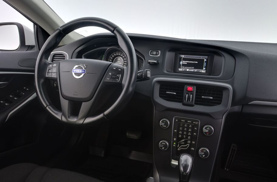 Volvo V40 vaihtoauto