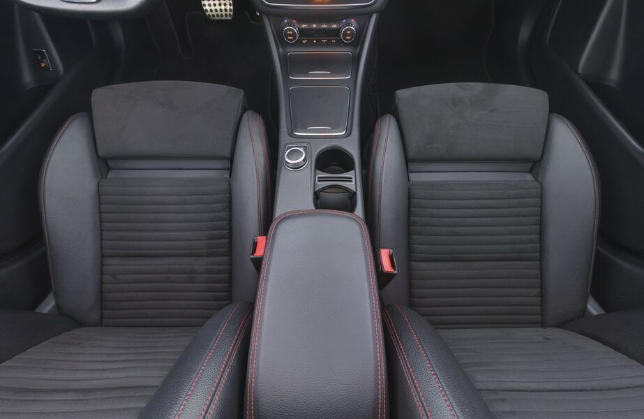 Mercedes-Benz GLA vaihtoauto