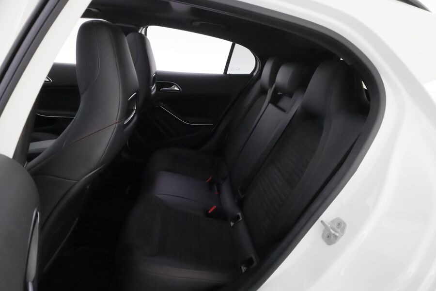 Mercedes-Benz GLA vaihtoauto