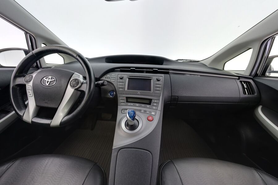 Toyota Prius vaihtoauto