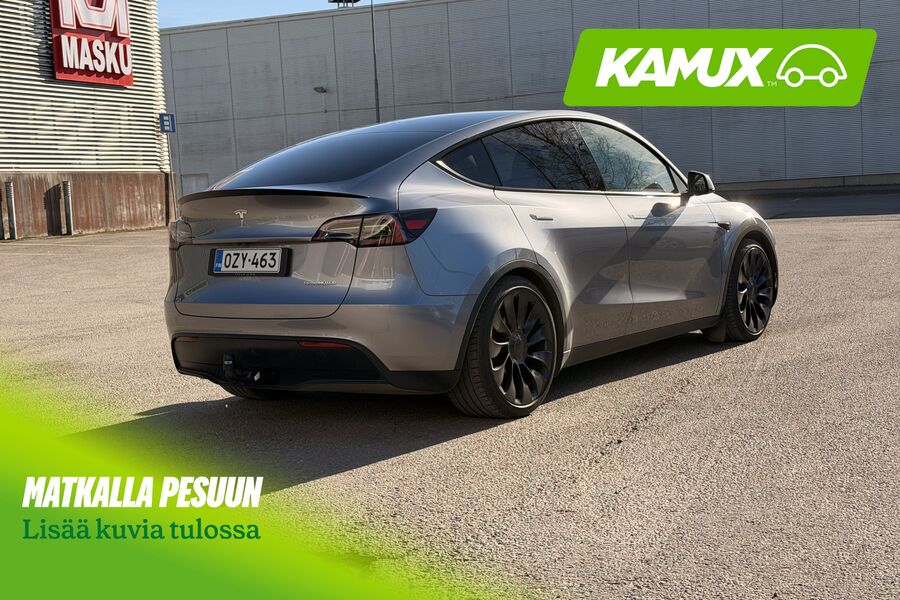 Tesla Model Y vaihtoauto