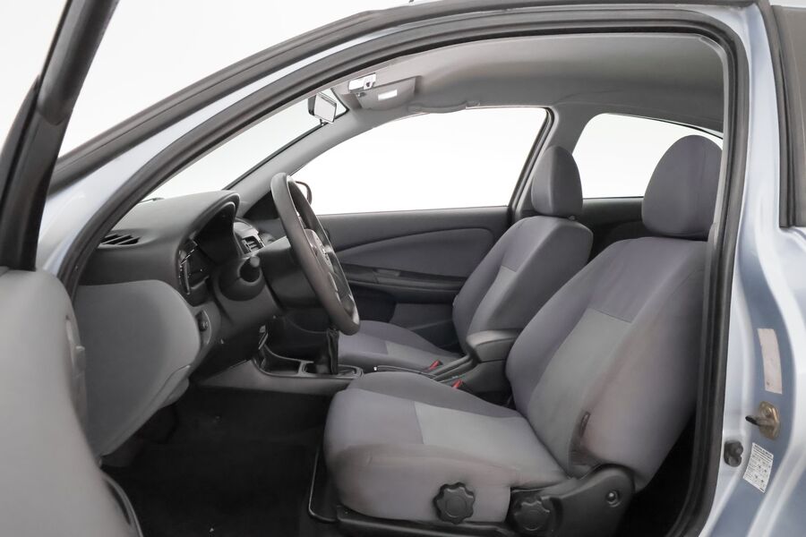 Nissan Almera vaihtoauto