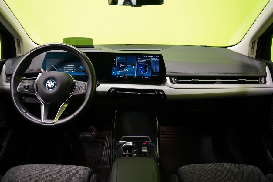 BMW 225 vaihtoauto