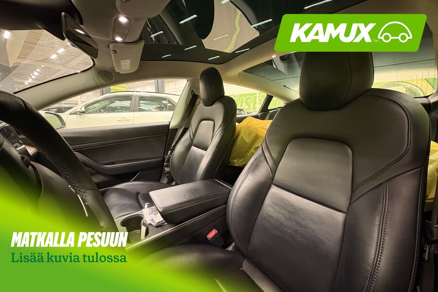 Tesla Model 3 vaihtoauto