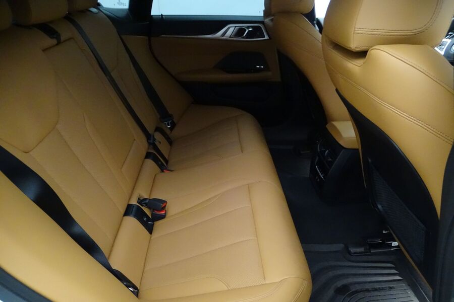 BMW i4 M50 vaihtoauto