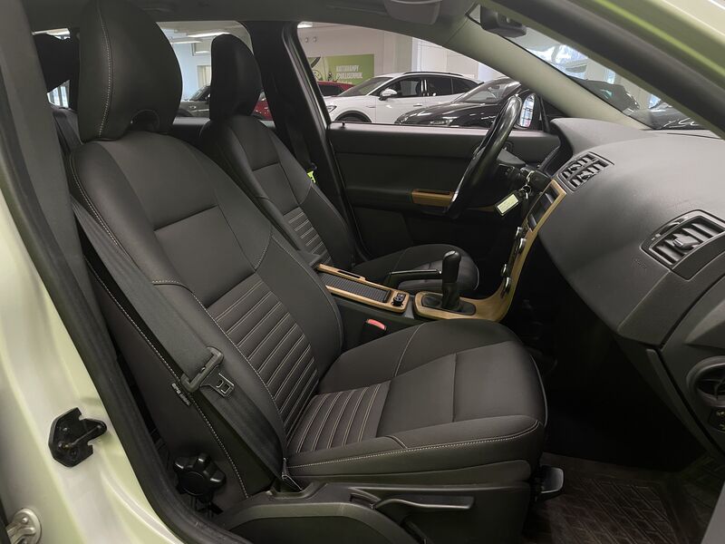 Volvo V50 vaihtoauto