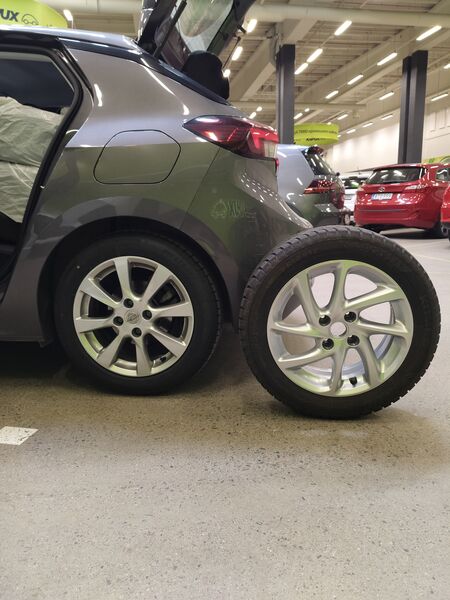 Opel Corsa vaihtoauto